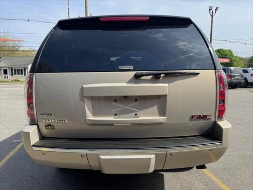 2009 GMC Yukon Denali
