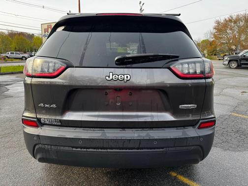 BROWN 2019 Jeep Cherokee Latitude Plus