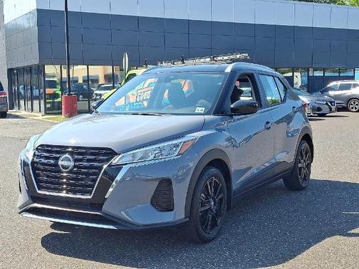 2023 Nissan Kicks SV