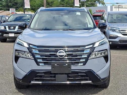 2024 Nissan Rogue Platinum