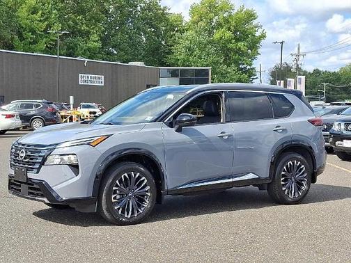 2024 Nissan Rogue Platinum