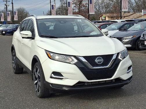 2022 Nissan Rogue Sport SL