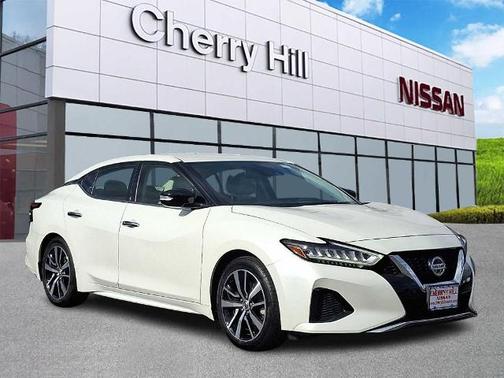 2021 Nissan Maxima SV