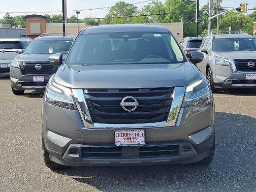 2022 Nissan Pathfinder S