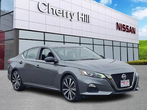 2022 Nissan Altima 2.0 SR