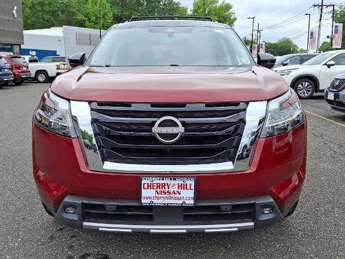 2022 Nissan Pathfinder Platinum