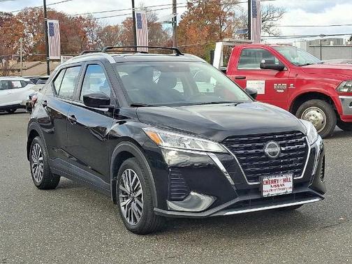 2023 Nissan Kicks SV