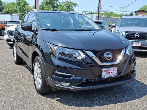 2020 Nissan Rogue Sport SV
