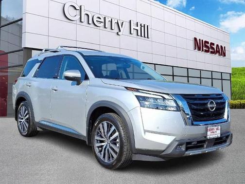 2022 Nissan Pathfinder Platinum