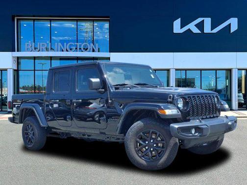 2022 Jeep Gladiator Altitude 4x4