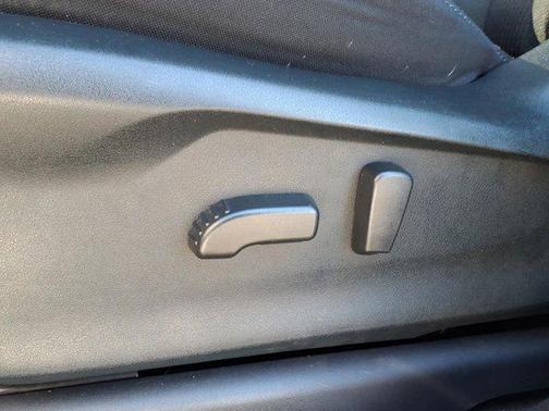 2020 Subaru Ascent Premium 8-Passenger