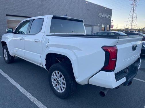2024 Toyota Tacoma SR5