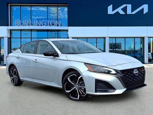 2024 Nissan Altima SR FWD