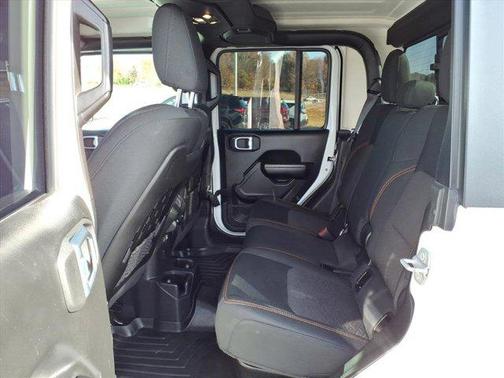 2021 Jeep Gladiator Mojave 4X4