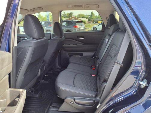 2022 Nissan Pathfinder SV 4WD