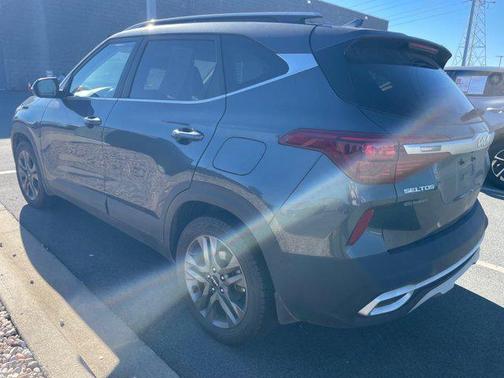 2023 Kia Seltos S
