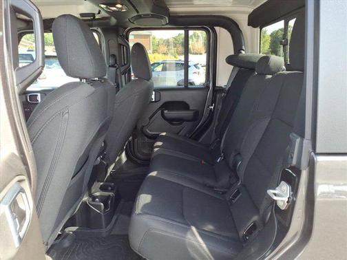 2023 Jeep Gladiator Willys 4x4