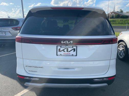 2022 Kia Carnival LXS