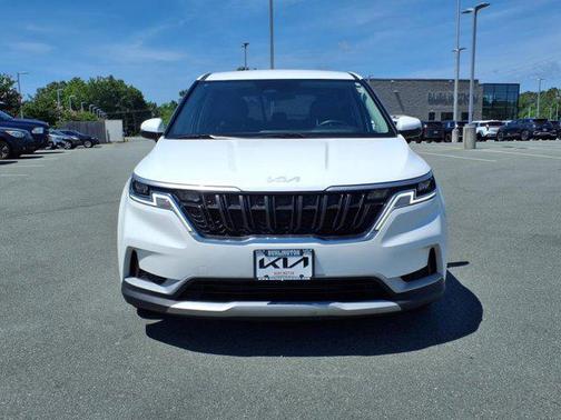 2022 Kia Carnival LXS
