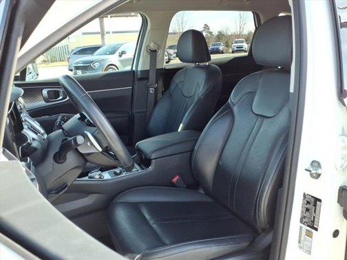 2022 Kia Sorento Hybrid S