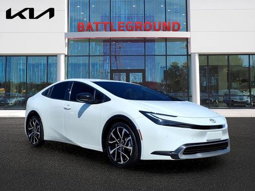 Wind Chill Pearl 2023 Toyota Prius Prime XSE