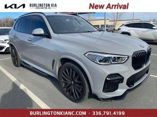 2022 BMW X5 M50i