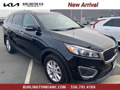 2016 Kia Sorento LX