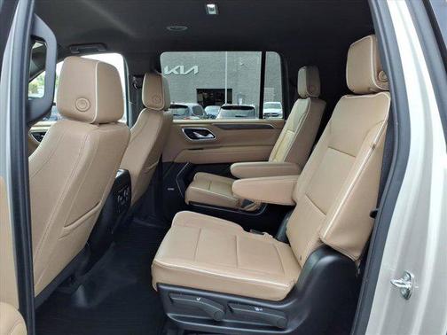 2024 Chevrolet Suburban Premier