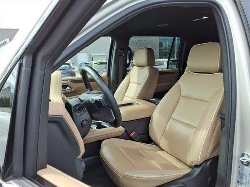 2024 Chevrolet Suburban Premier