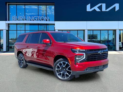 Radiant Red Tintcoat 2025 Chevrolet Suburban RST