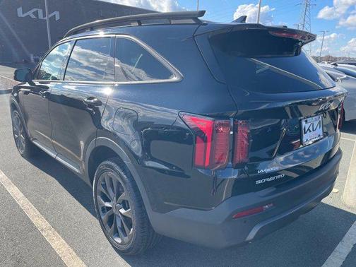 2023 Kia Sorento EX