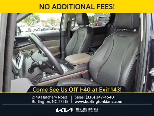 Deep Chroma Blue 2025 Kia Carnival LXS