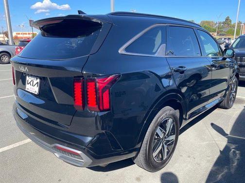 2023 Kia Sorento EX