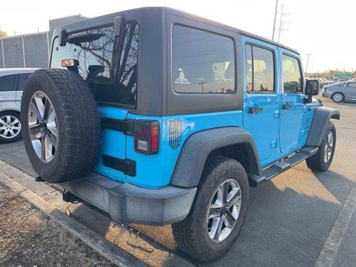 2017 Jeep Wrangler Unlimited Sport