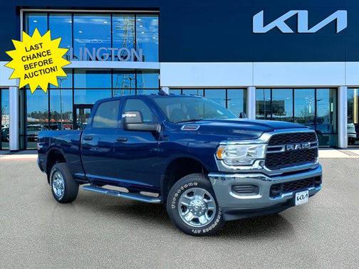 2024 RAM 2500 Tradesman Crew Cab 4x4 6'4' Box