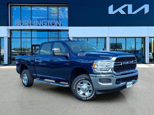 2024 RAM 2500 Tradesman Crew Cab 4x4 6'4' Box