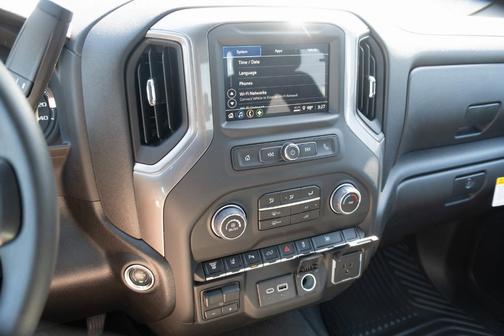 2025 Chevrolet Silverado 2500 Custom
