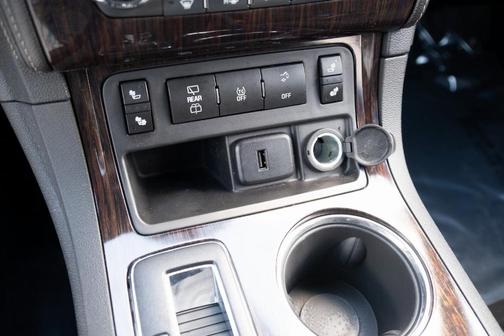 2017 Chevrolet Traverse 2LT