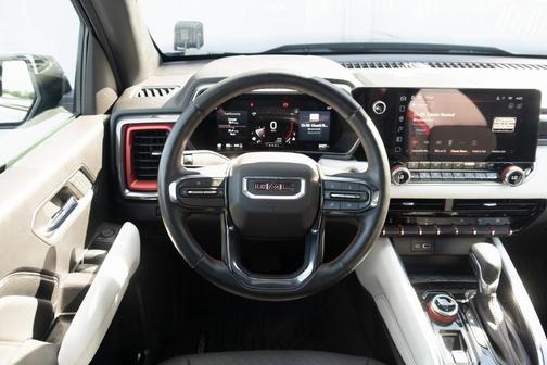 2024 GMC Canyon AT4X