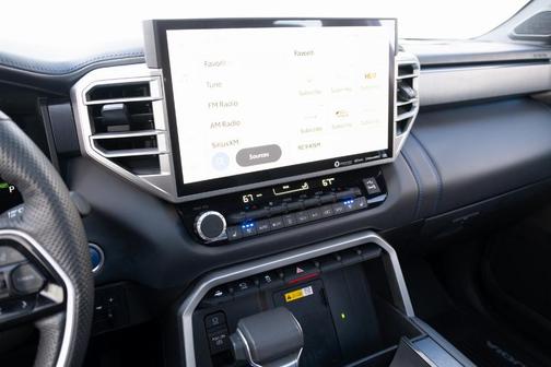 2024 Toyota Sequoia Platinum