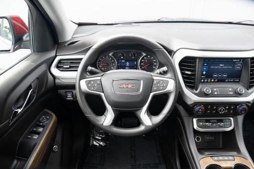 2022 GMC Acadia SLE