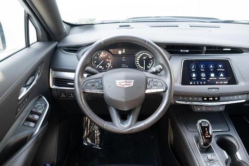 White 2022 Cadillac XT4 Premium Luxury
