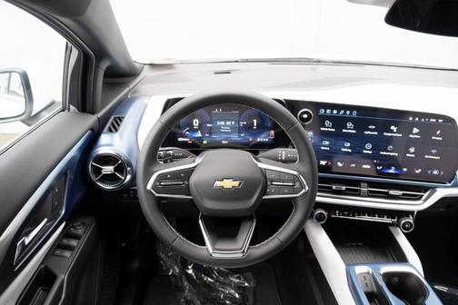 2026 Chevrolet Equinox EV LT 2