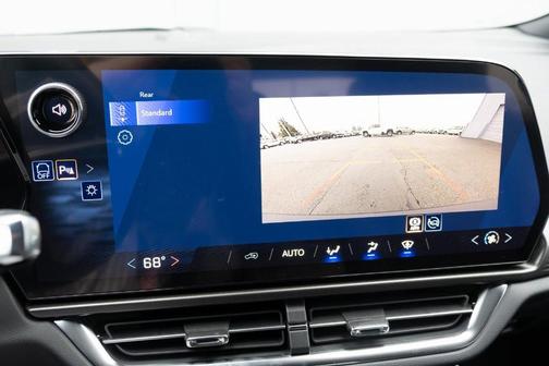 2026 Chevrolet Equinox EV LT 1