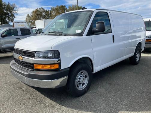 2025 Chevrolet Express 2500 Work Van