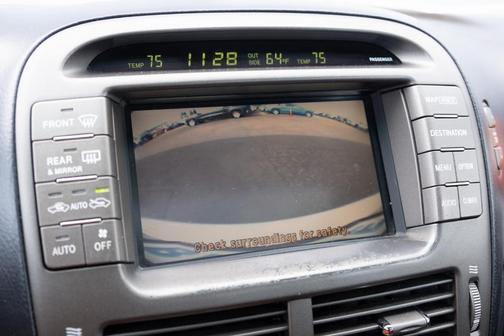 2005 Lexus LS 430 