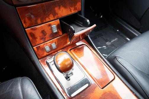 2005 Lexus LS 430 