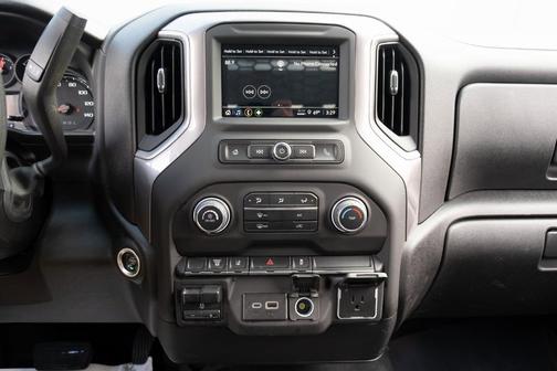 2024 Chevrolet Silverado 3500 WT