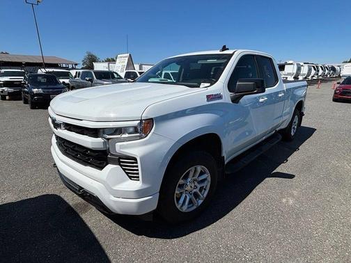 White 2023 Chevrolet Silverado 1500 RST