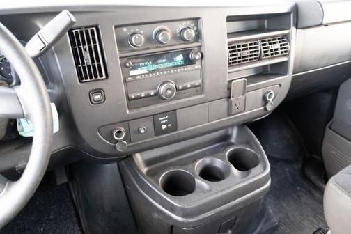 White 2018 Chevrolet Express 2500 Work Van